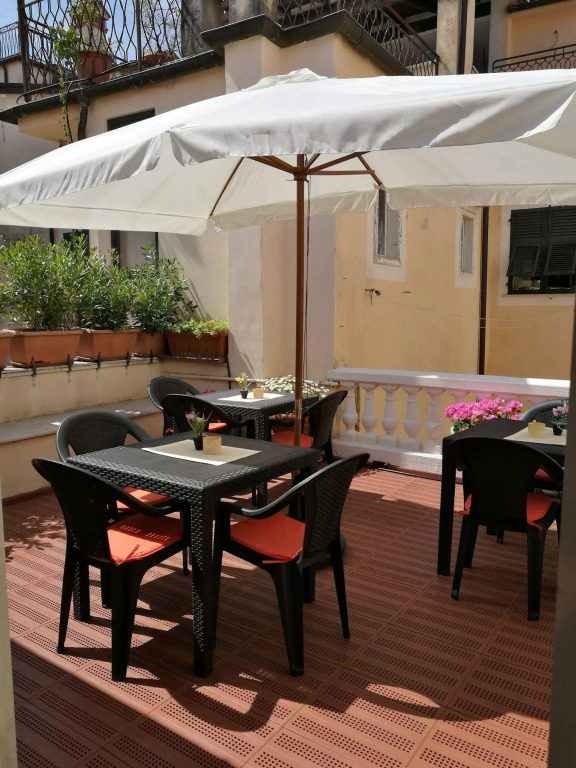 B & B LA MARMIFERA