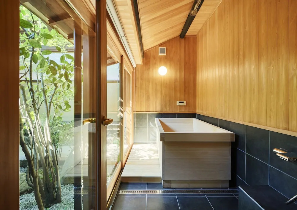Tomonoura Shiomachi Hotel
