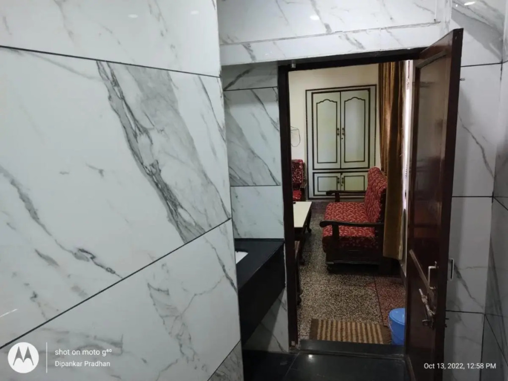 Hotel Samrat