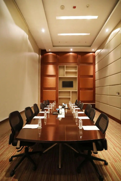 Courtyard by Marriott Pune Chakan