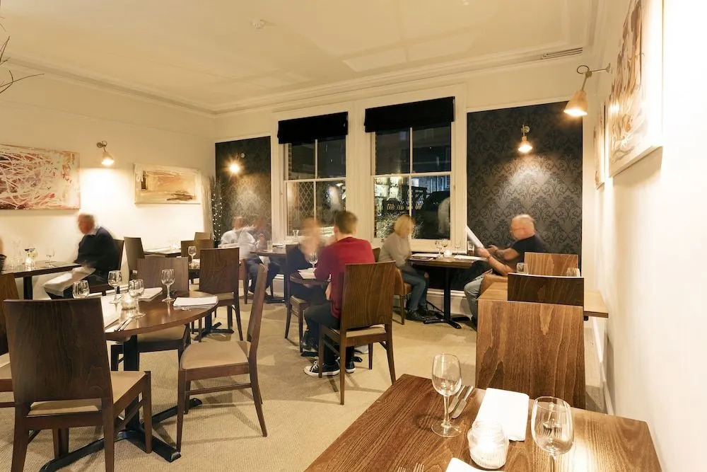 Andover House Hotel & Restaurant