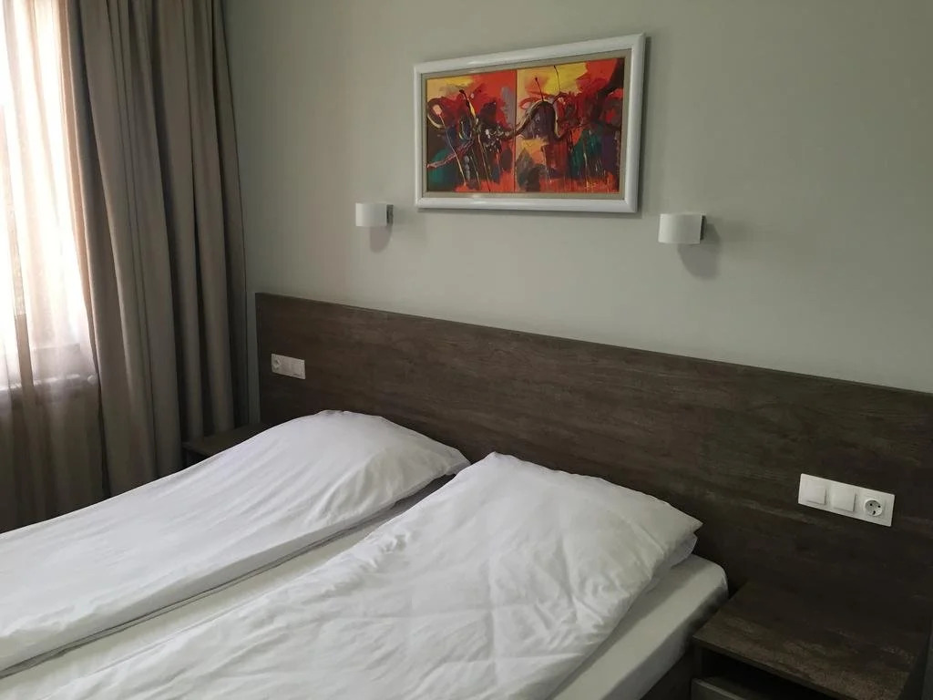 La Casa Hotel