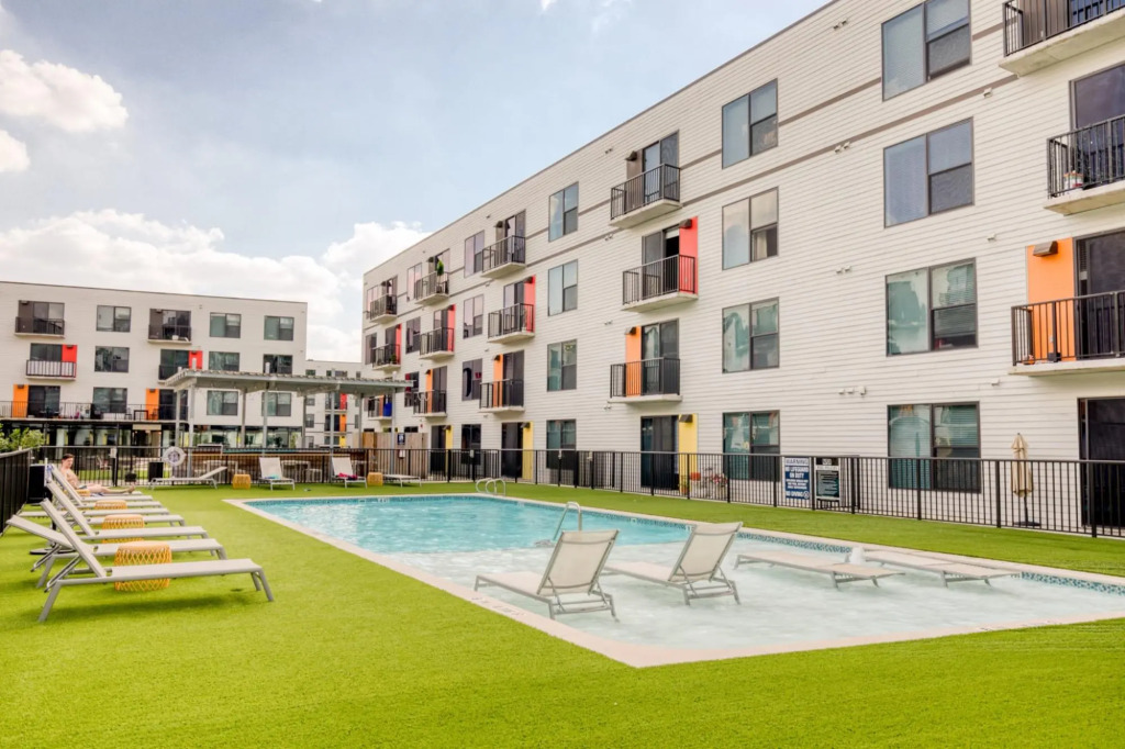 Mid Main Lofts #6106 | Hip & stylish modern 1BR loft | Midtown
