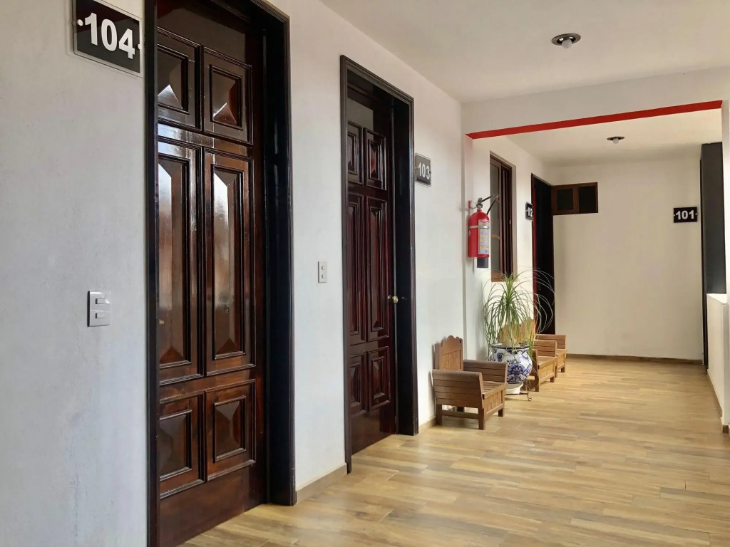 HOTEL LA GRAN MANZANA
