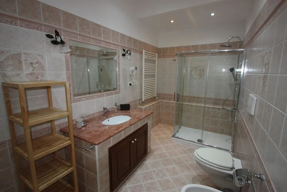 White Room Salento Bed and Breakfast
