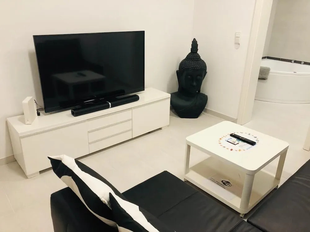 City Guesthouse Apartments Krefeld near Düsseldorf Airport