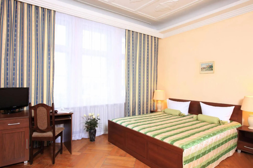 Hotel Central Inn am Hauptbahnhof Pension