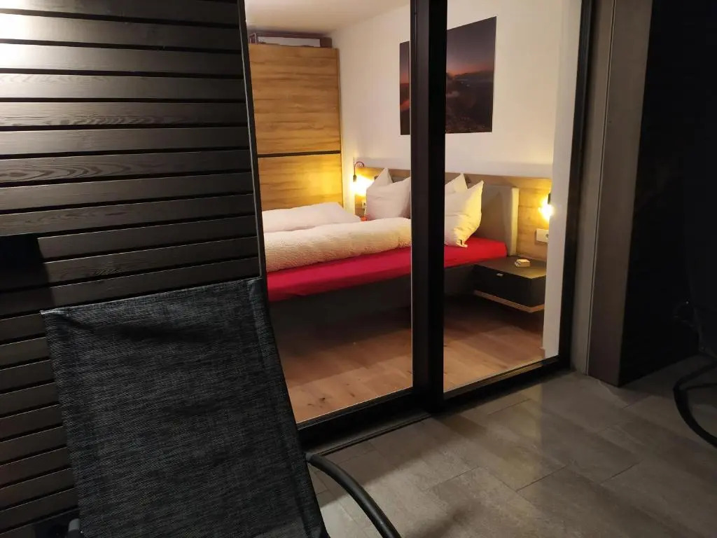 Apartments Ban Guggugg