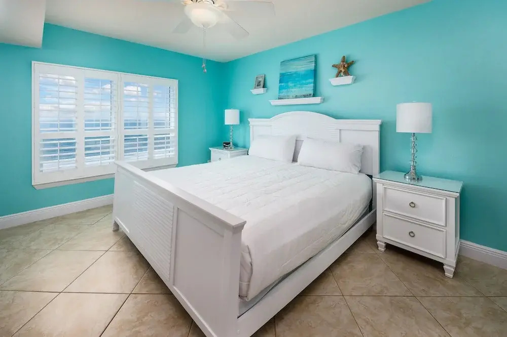 Sea Oats 704 - Coral Shores