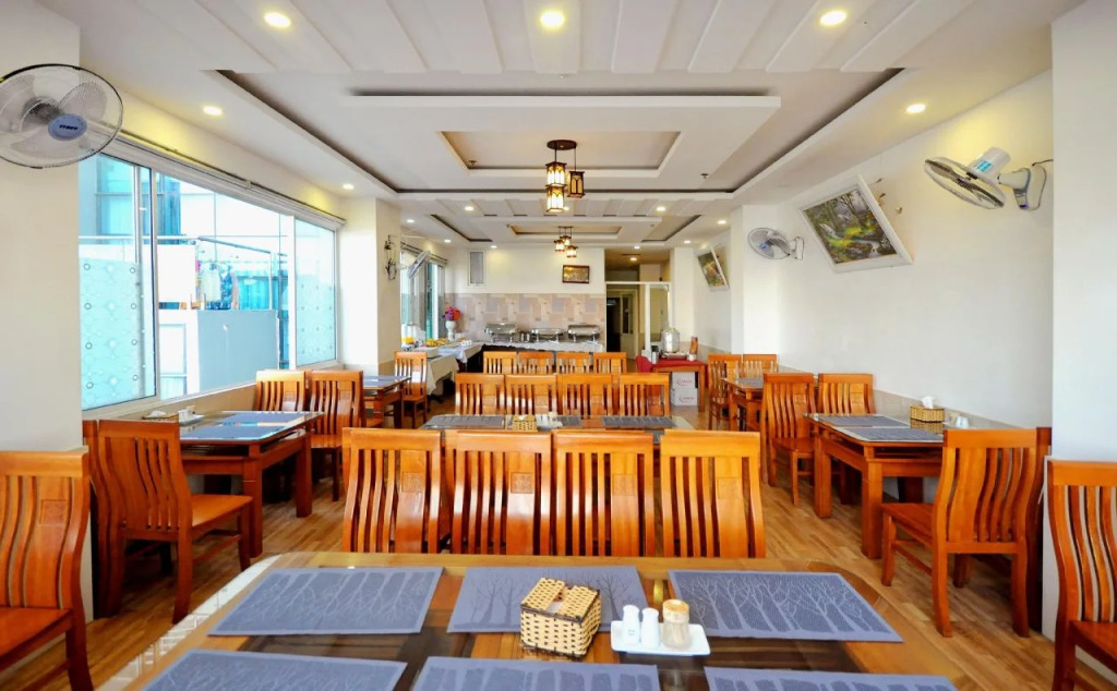 Dubai Nha Trang Hotel managed by HT
