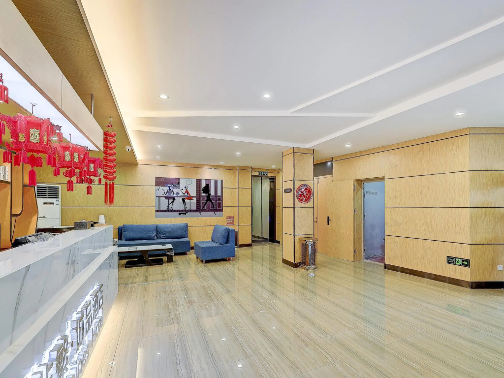 Chonpines Hotel·Jining Railway Station Wanda Plaza