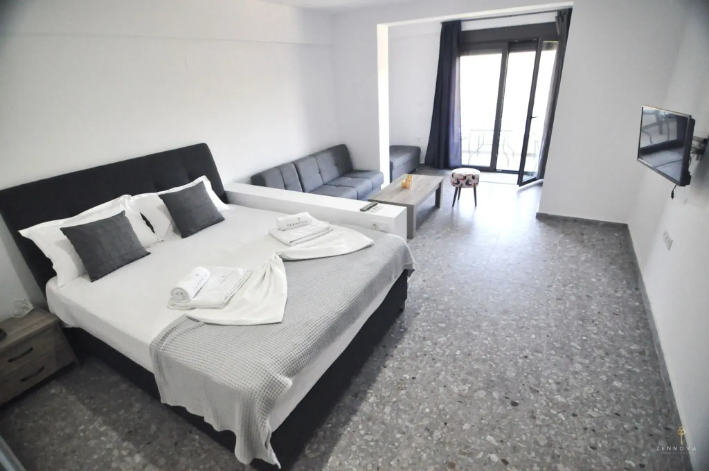 Zennova #29 Sirene Luxury Studio