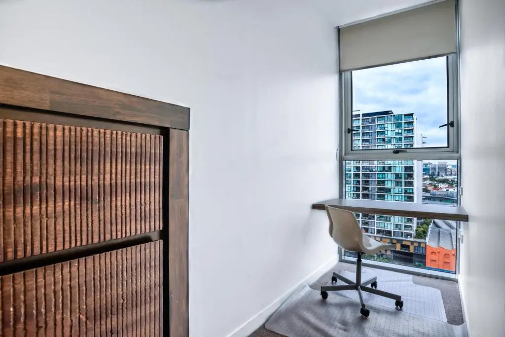 Chic Inner City Position 2 bedroom apartment with Parking By Serain Residences