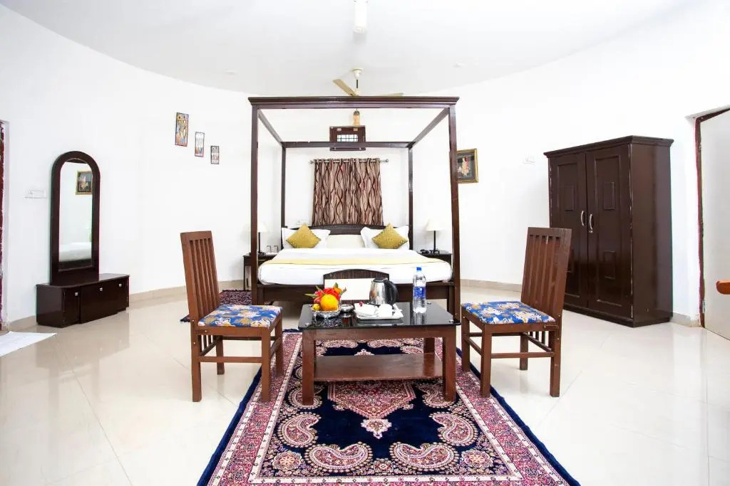 Narayan Niwas Resort
