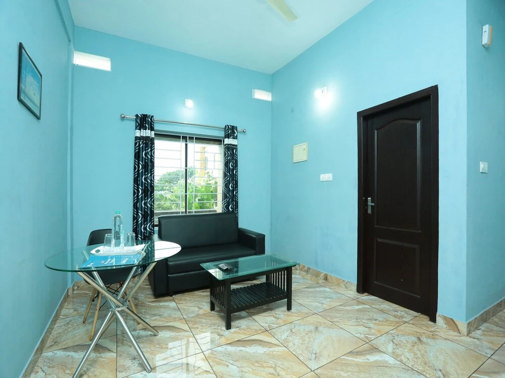 OYO 16417 Zahir Residency