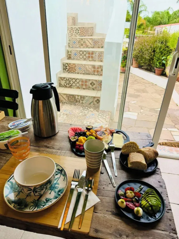 Palm View Guesthouse, adults only