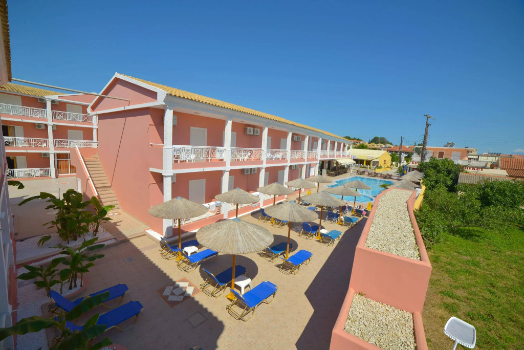 Angelina Hotel & Apartments