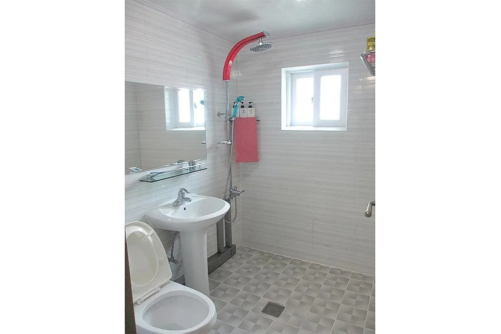 Moiri Guesthouse - Hostel