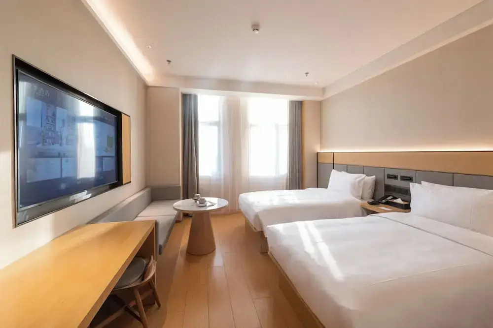 JI Hotel Shanghai Pudong Airport East Station Free shuttle bus