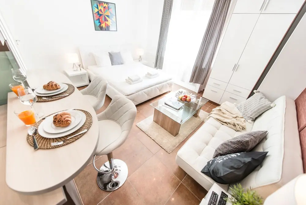 Oasis Apartments - Fashion Street