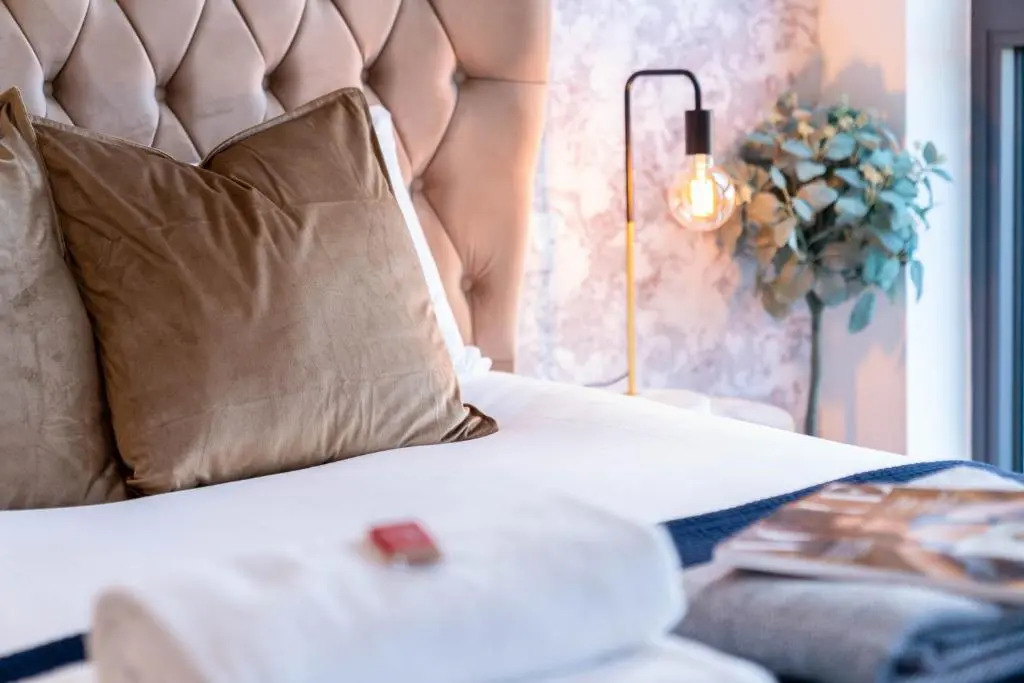 CALIBER STAYS Apartments & Homes - The Nemesis Suite- Two Bedroom Serviced Apartment - City Centre