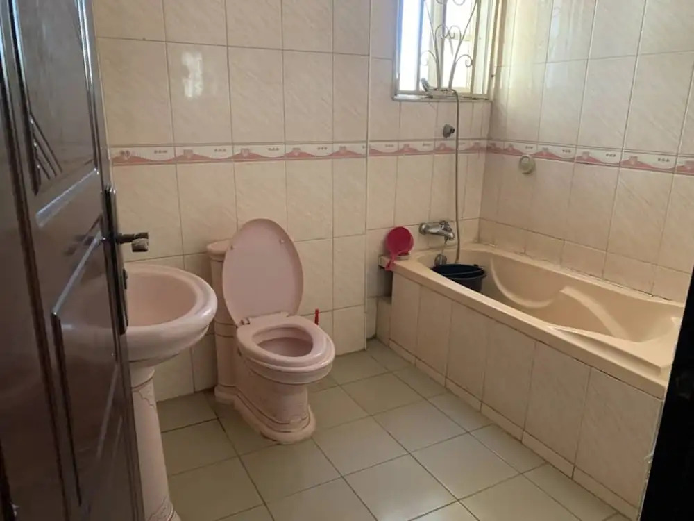 H18 Apartment