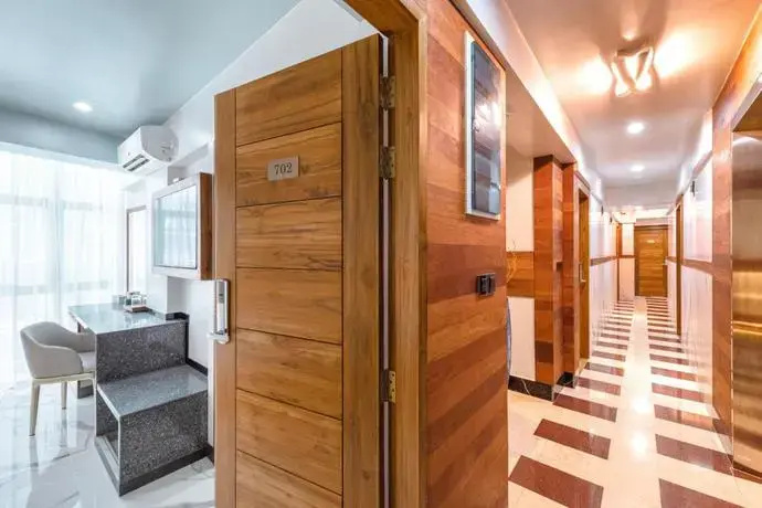 Flower Street provides accommodations with free Wifi, air conditioning