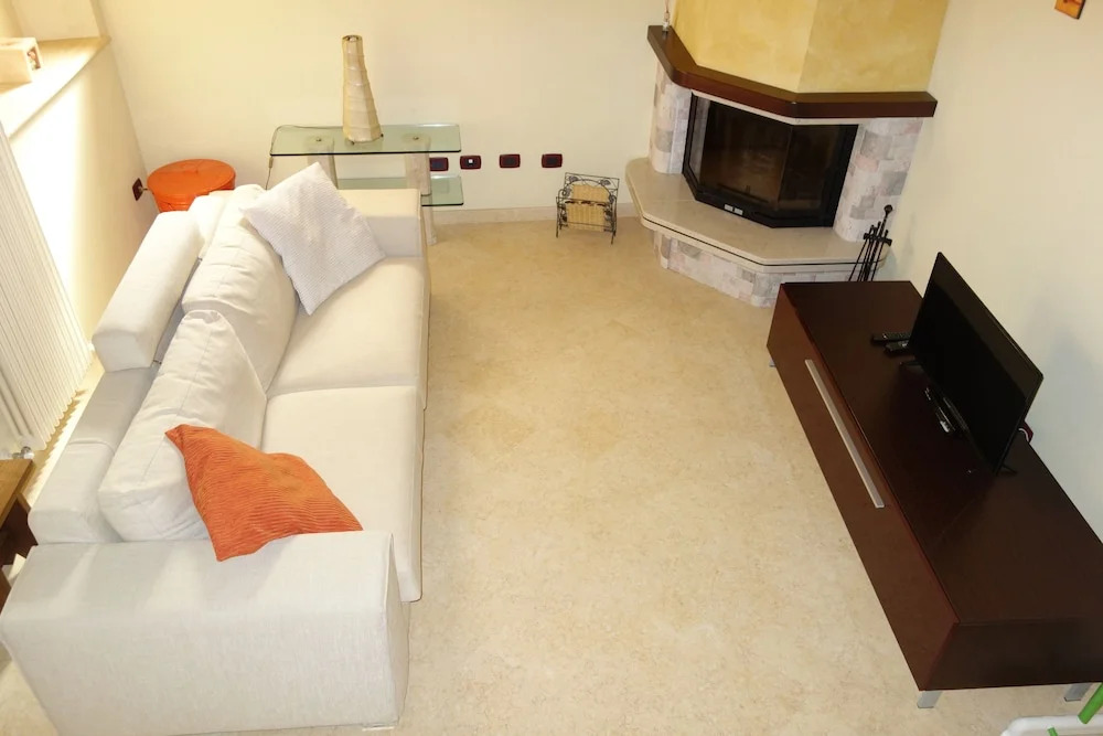 House Versilia Luca E Giada, 5 chilometri da Forte dei Marmi