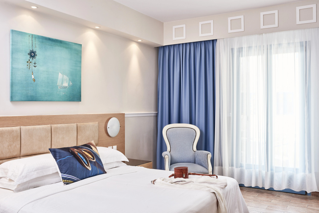 Lagos Mare Hotel