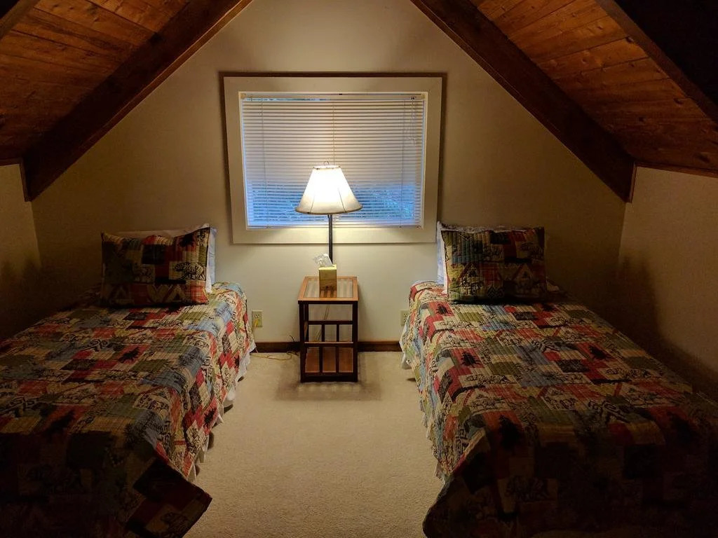 Alexanders Lodge