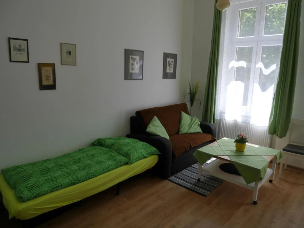 Moskevská 40