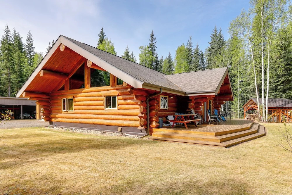 Riverside Log Cabin: On-site Aurora Viewing!
