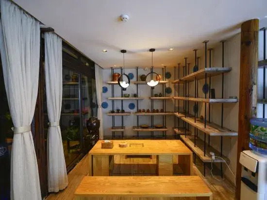 Yunnan Zhu Boutique Homestay