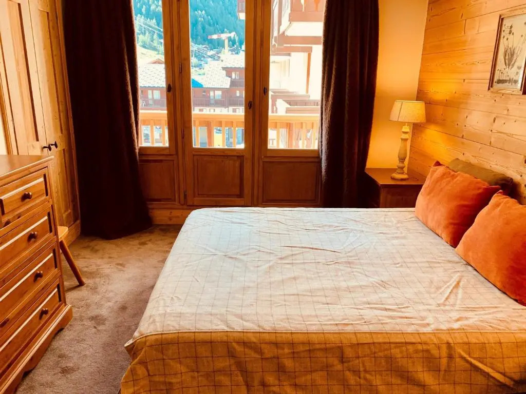 Appartement Val-d'Isère, 4 pièces, 8 personnes - FR-1-411-1