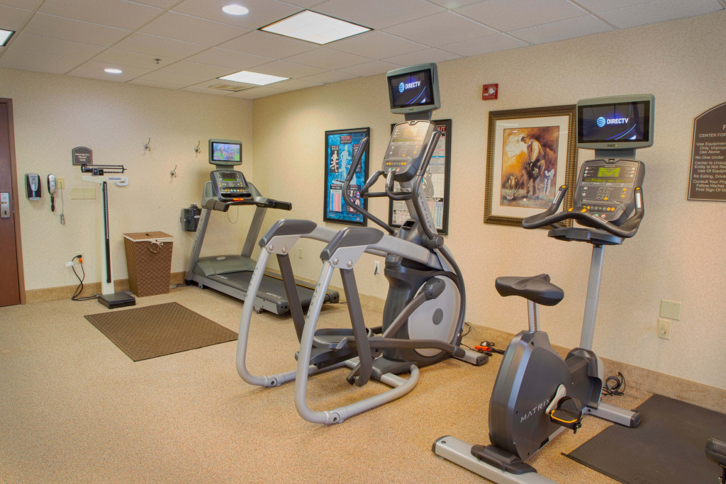 Holiday Inn Express Hotel & Suites Center by IHG