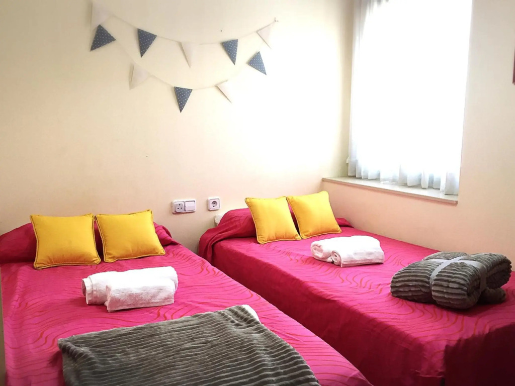 Junto PLAYA, Gemelos 23 con 2 baños Excelente opcion