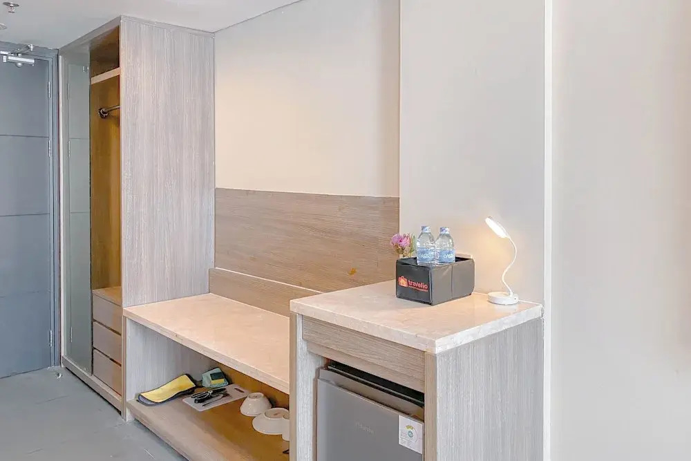 Homey And Enjoy Living Studio (No Kitchen) Grand Palace Kemayoran Apartment