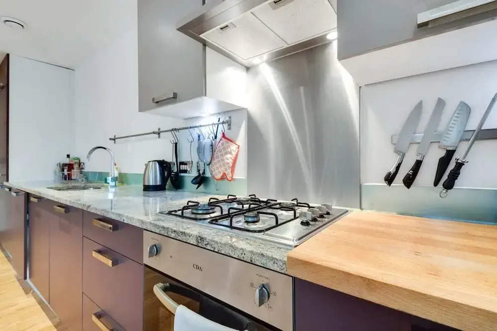 City Center Located & Modern 2 bed Flat Apartment!
