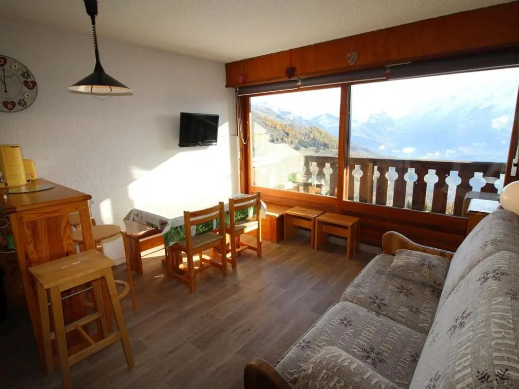 Appartement Auris, 1 pièce, 4 personnes - FR-1-297-151