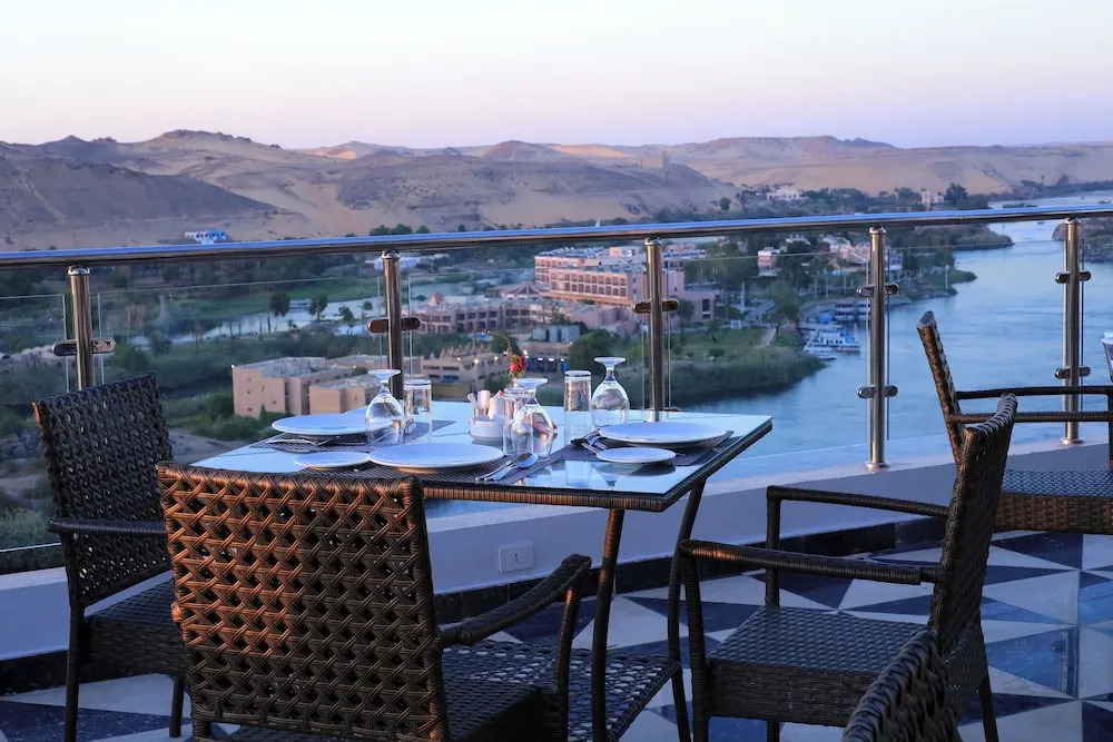 Blue Lotus Nile Suites Hotel Aswan