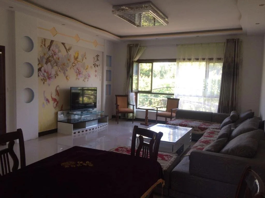 Dunhuang Hu Yang Inn