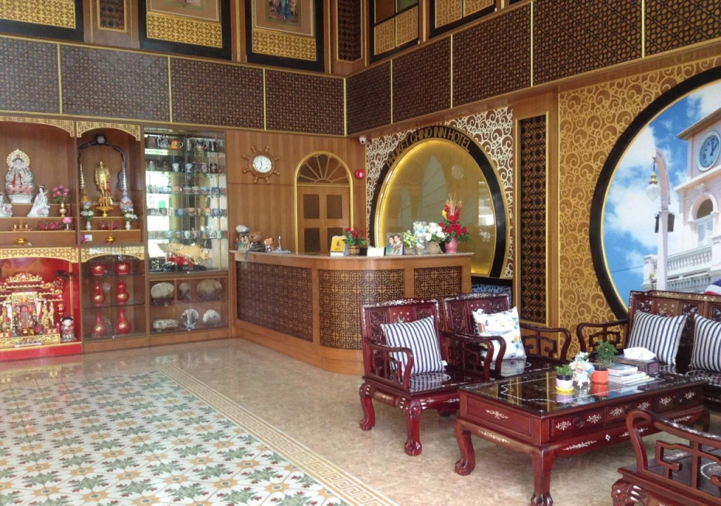 Phuket Chinoinn Hotel