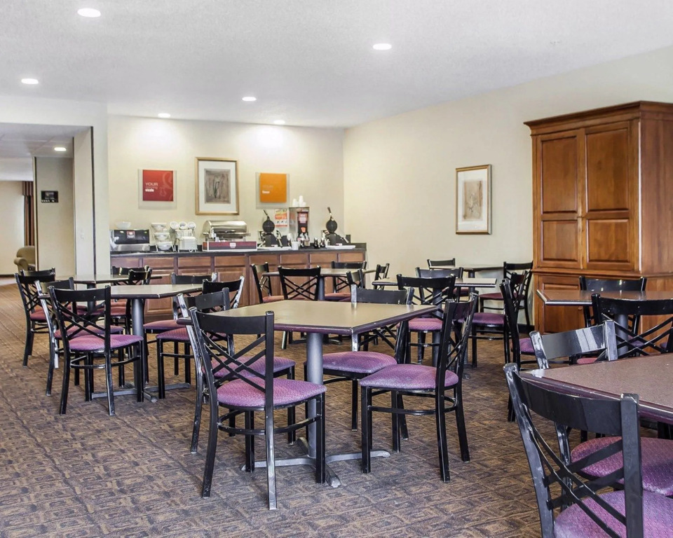 Comfort Suites Cedar Falls Industrial Park