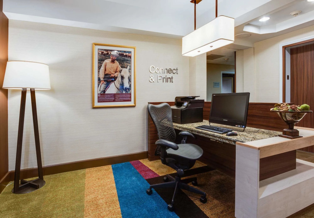 Fairfield Inn & Suites Jacksonville Airport