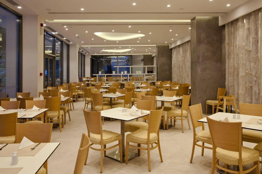 Caravia Beach Hotel