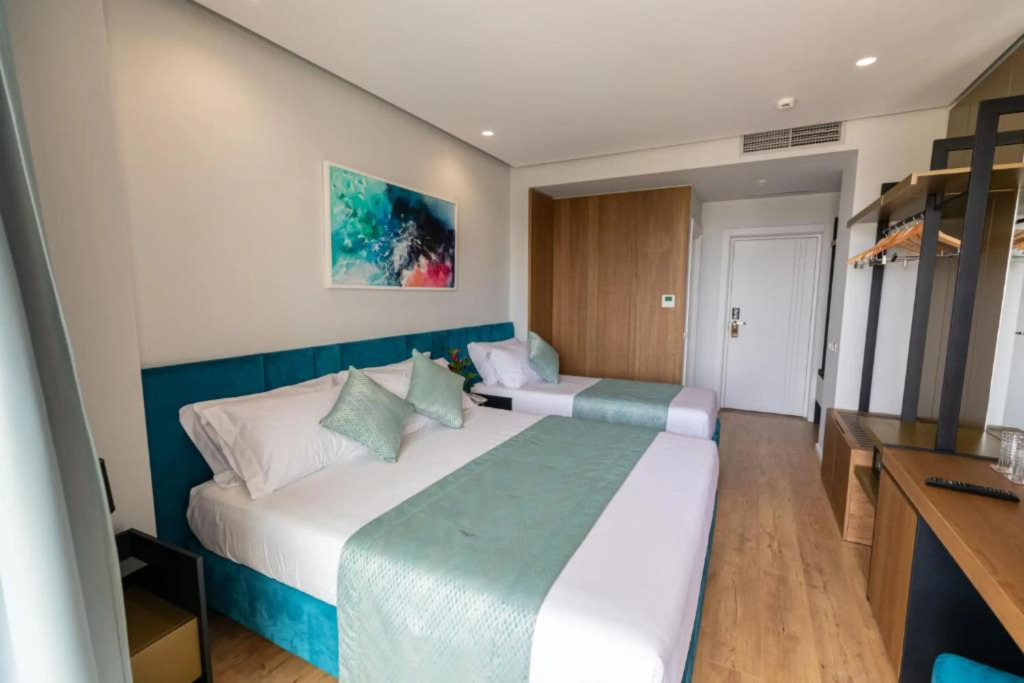 Ames Hotel & SPA