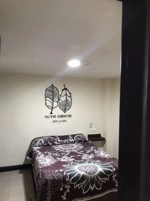 Hotel June