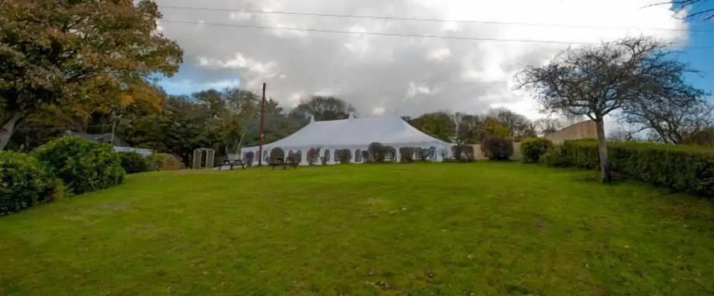 Gomersal Lodge Hotel