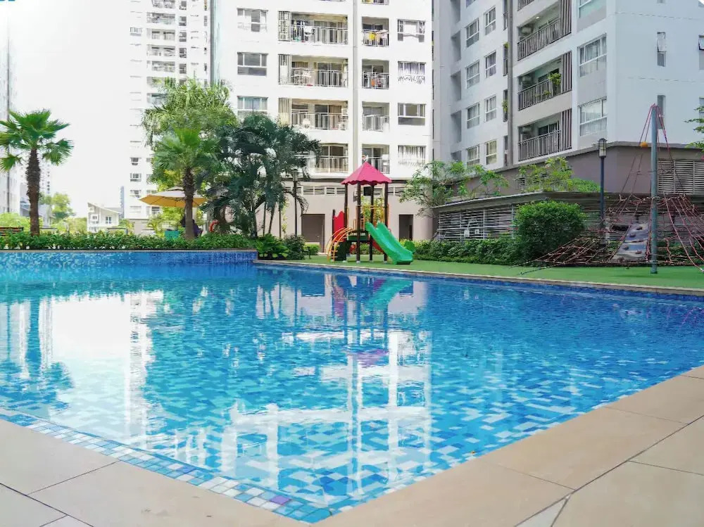 Lang Retreat Apartment - Elite Pool & Luxury Gym