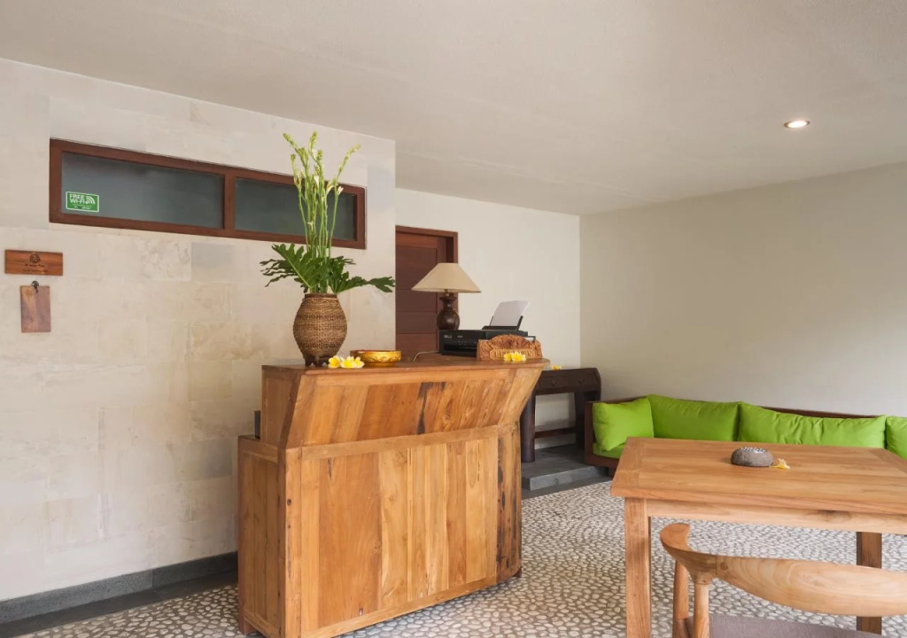 DLegon Villas